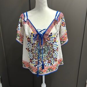 Flying Tomato Bohemian White and Blue Women's Top Size M